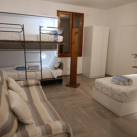 Zvana's - Da Giovanna Bed & Breakfast 3*